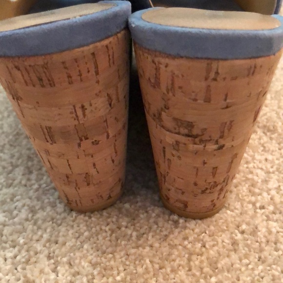 Stuart Weitzman Wedge Sandals. 6. New! - Picture 4 of 7